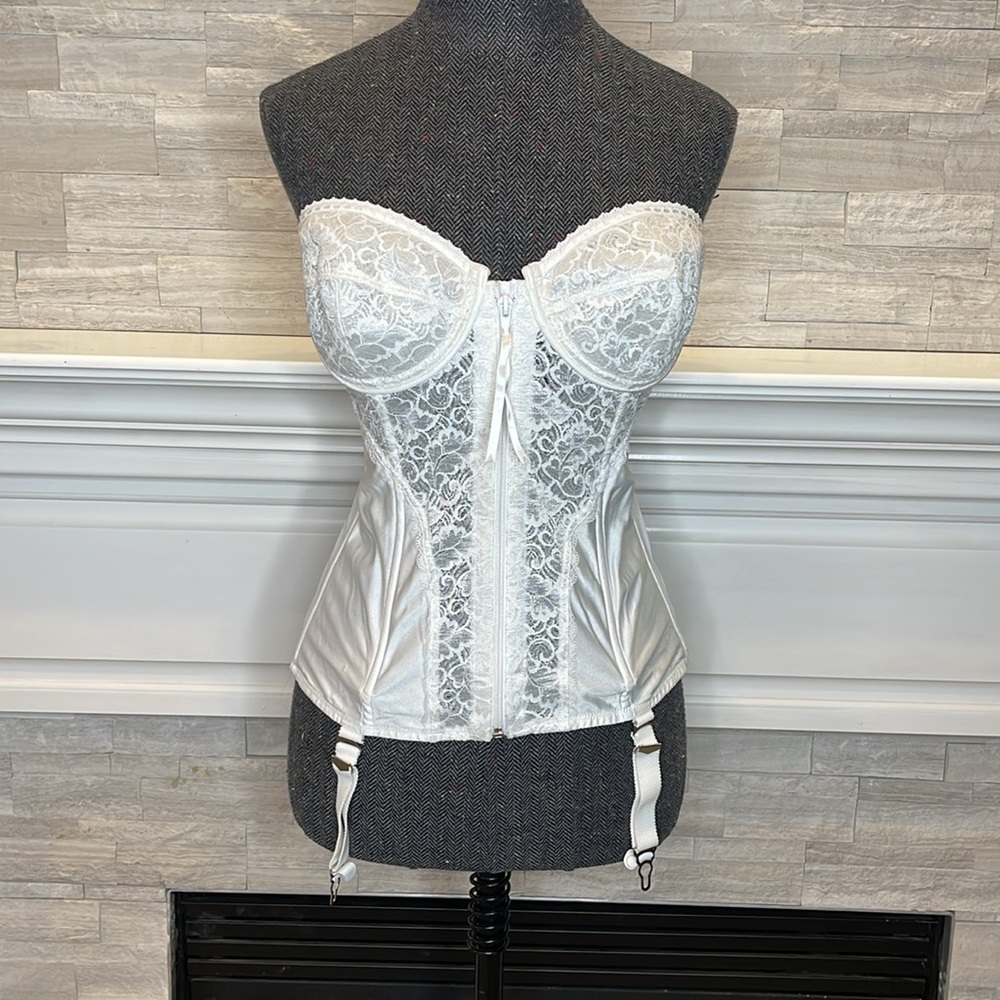 Frederick's of Hollywood Sexy Corset Size 38C